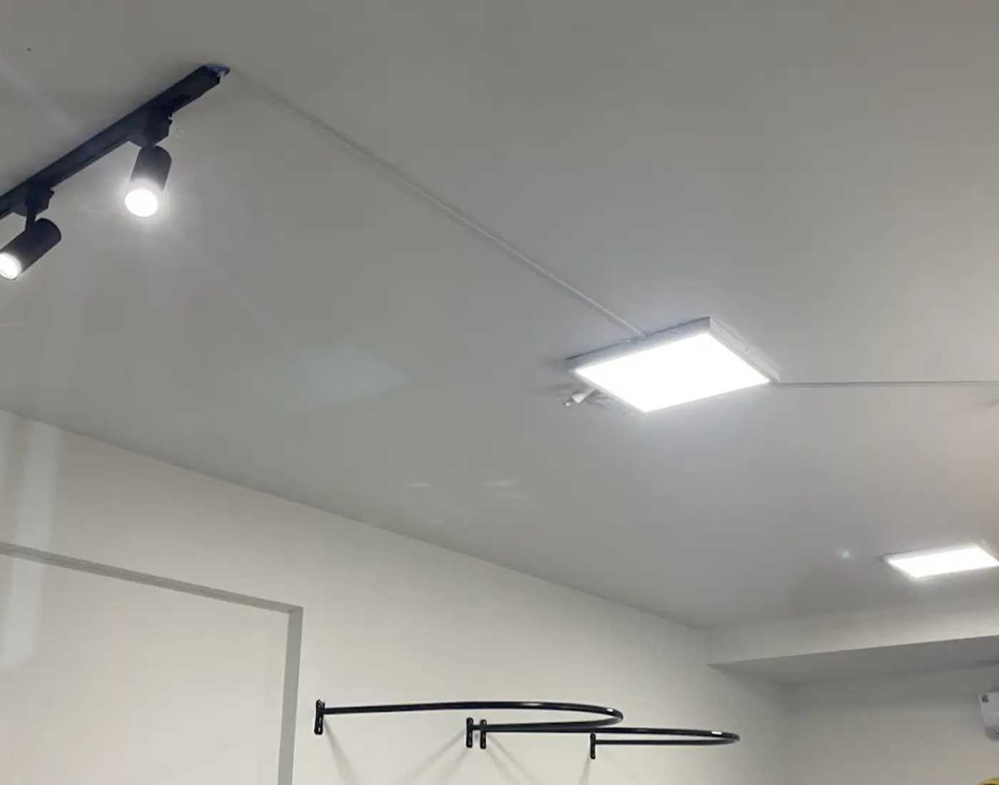 Iluminação instalada e funcionando